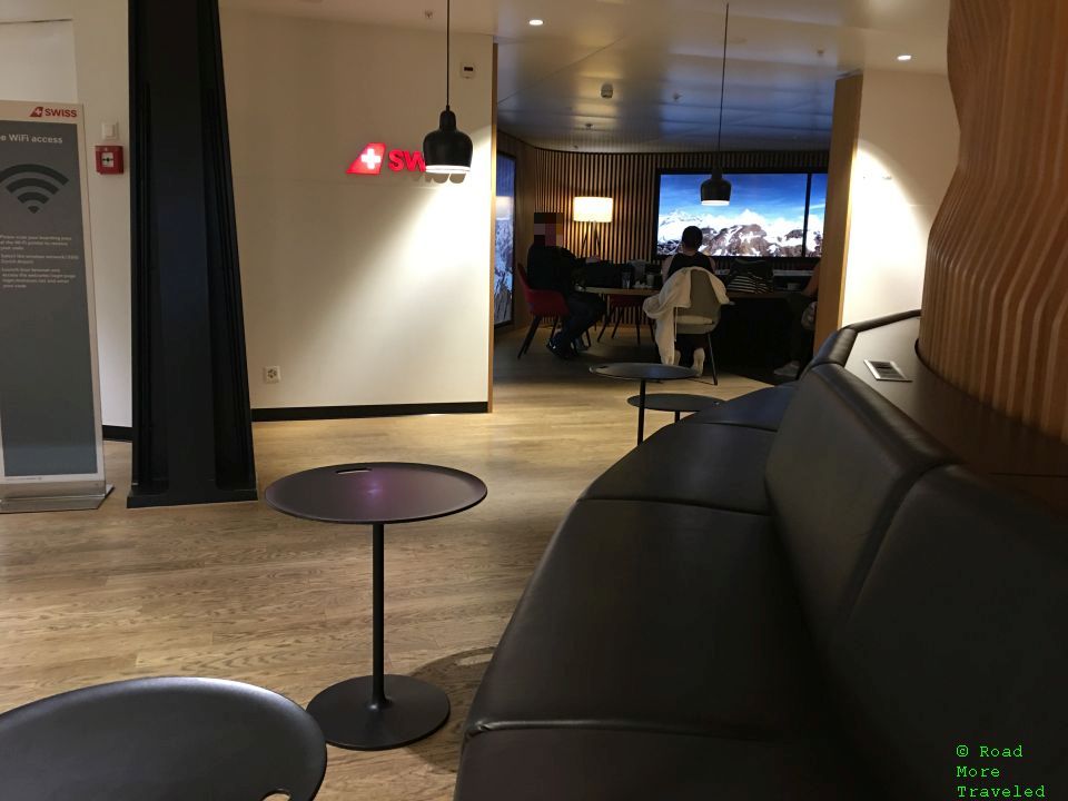 SWISS Business Lounge Zurich A Gates - quiet room