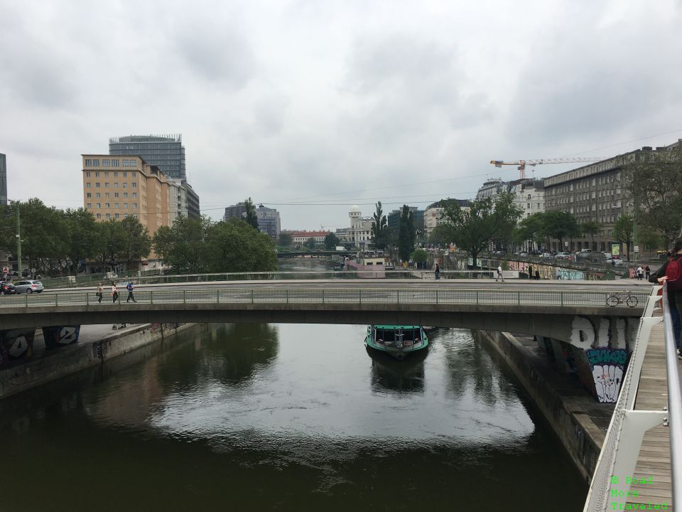 Schwedenbruke, Vienna