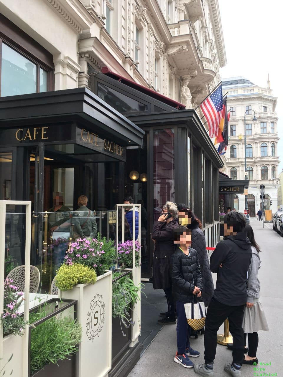 Queue for Cafe Sacher, Wien