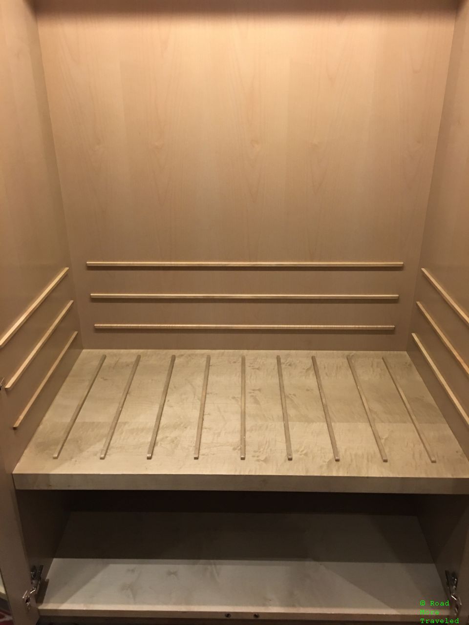 Palais Hansen Kempinski Superior Room luggage storage