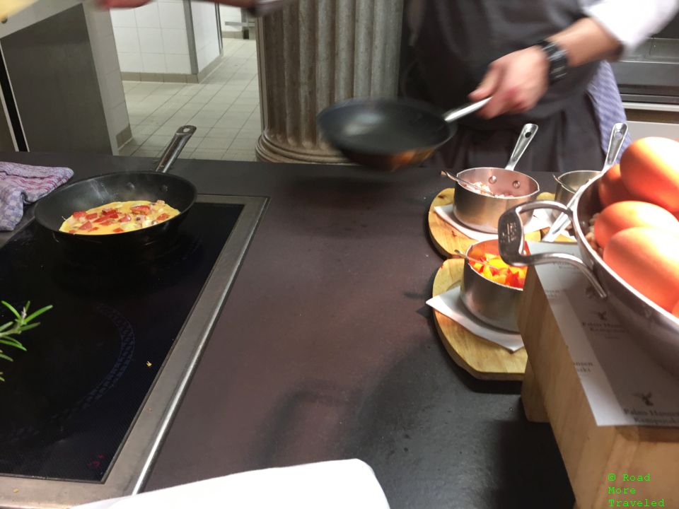 Palais Hansen Kempinski live omelette station