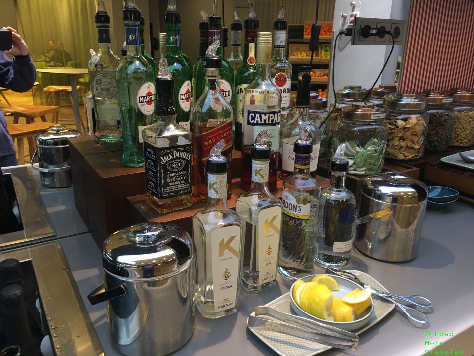 Austrian Business Lounge Vienna F Gates liquor