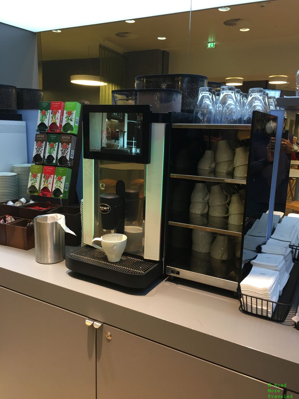 Coffee machine at Austrian Business Lounge (VIE F Gates)