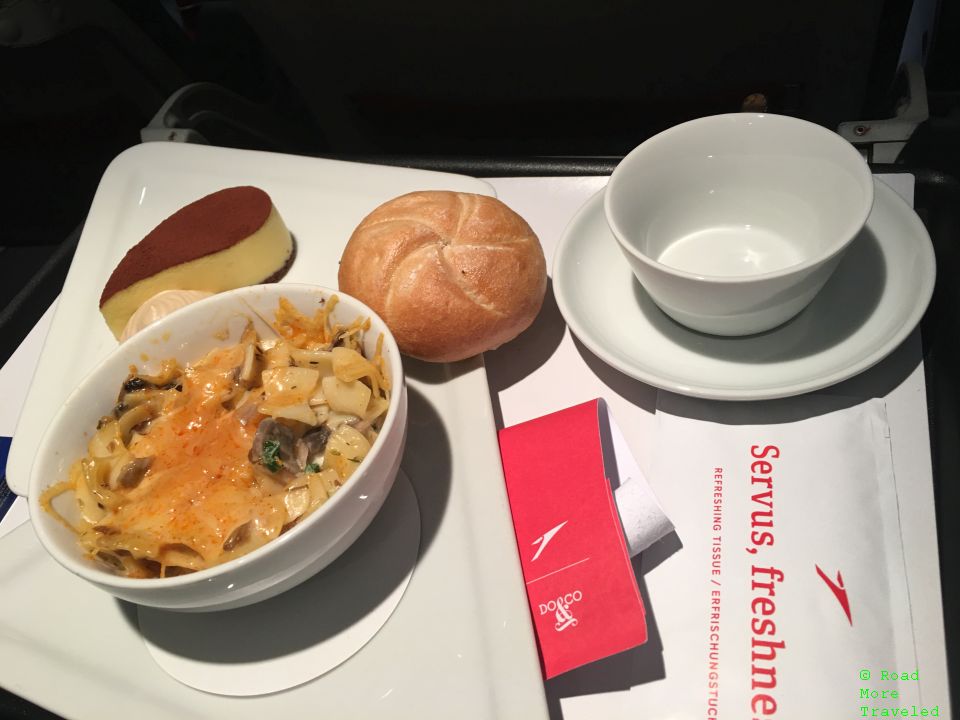 Austrian A321 Business Class - dinner