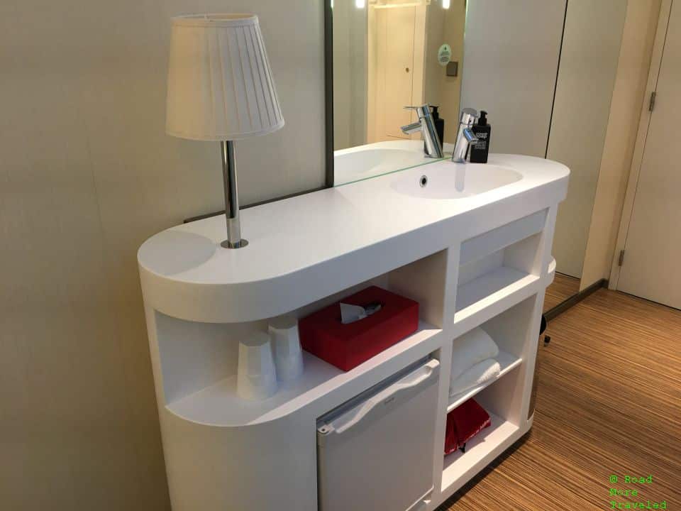 citizenM CDG sink and refrigerator