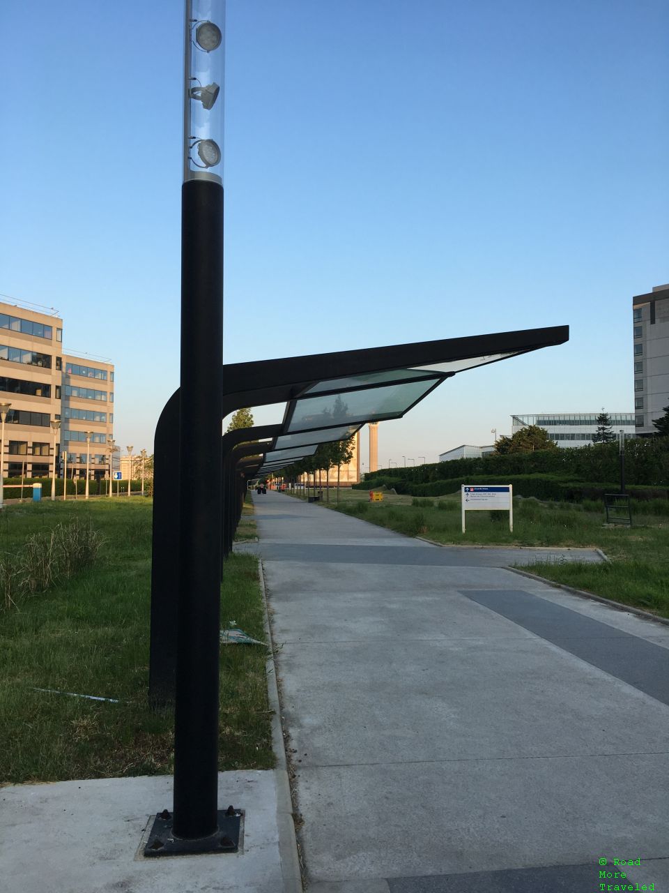 Covered walkway to hotels from CDG T3