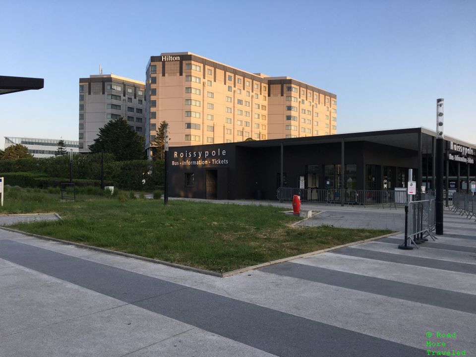 Roissypole bus station