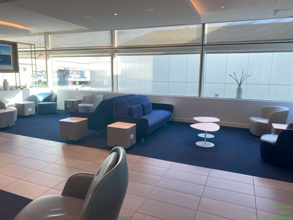 AF Lounge SFO back window seats