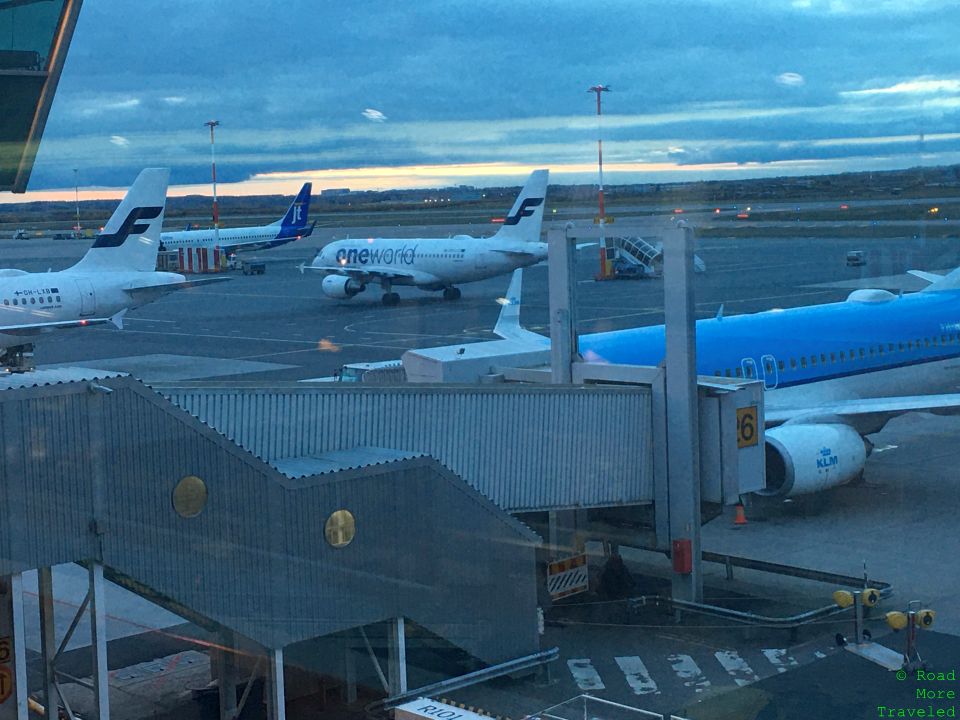 Planespotting from Finnair Lounge Helsinki