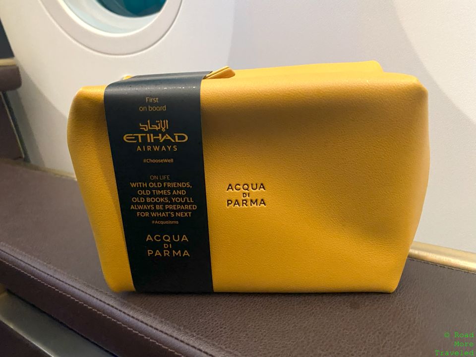 EY F Acqua di Parma amenity kit
