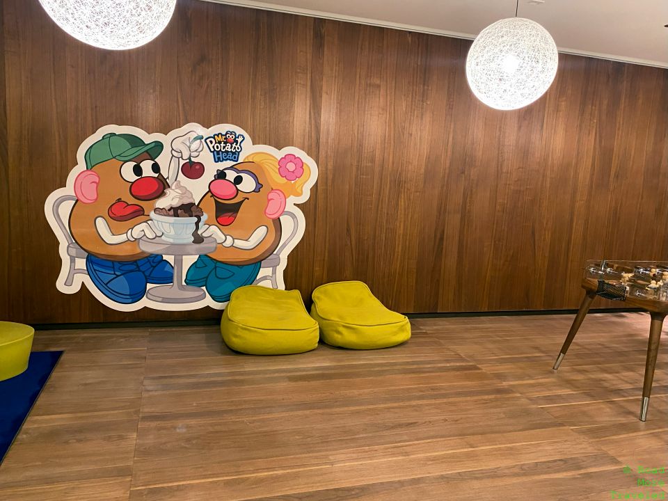 Qatar Airways Al Safwa First Lounge kids room
