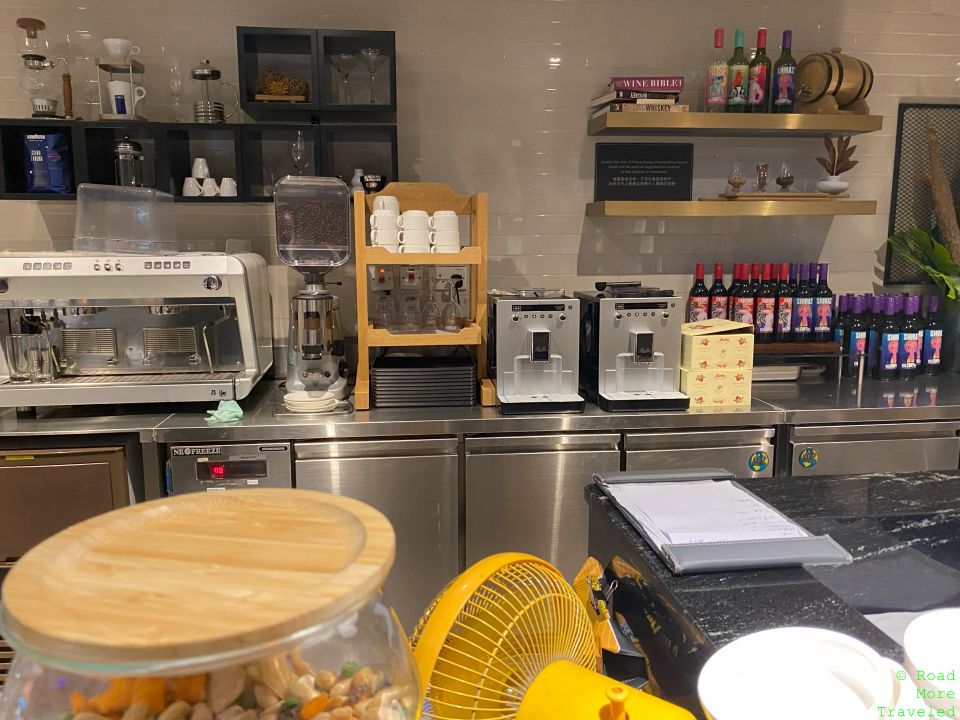 Plaza Premium Lounge Hong Kong Gate 1 - barista-made coffee