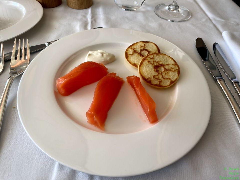 SWISS B777-300ER First Class - Balik salmon appetizer