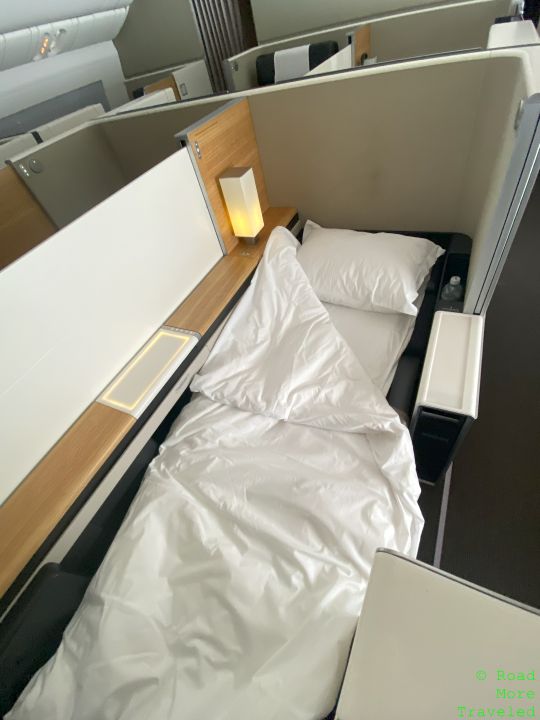 SWISS B777-300ER First Class - bed mode