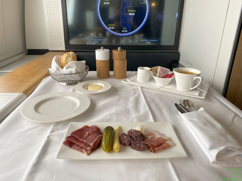 SWISS B777-300ER First Class cold cut platter
