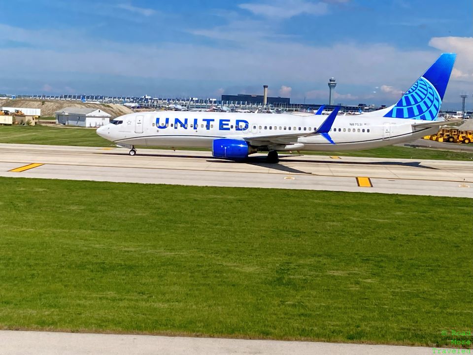 UA 737 at ORD