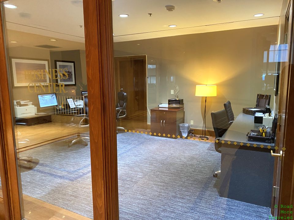 Renaissance Concourse Atlanta Airport Hotel business center