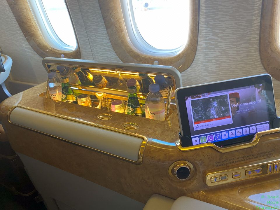 Emirates B777-300ER First Class - minibar