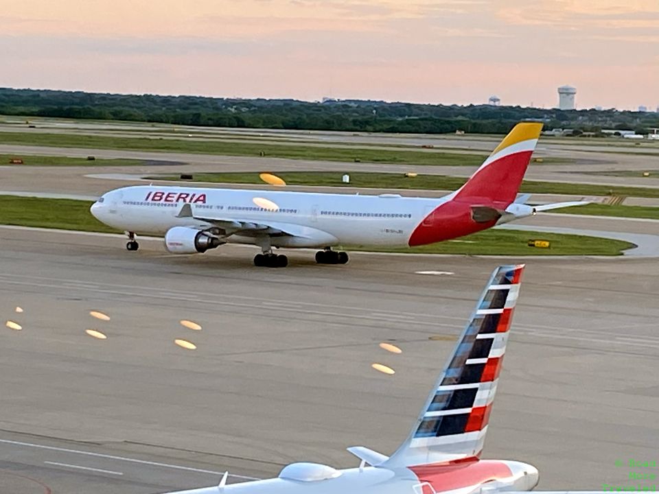 Iberia A330 at DFW