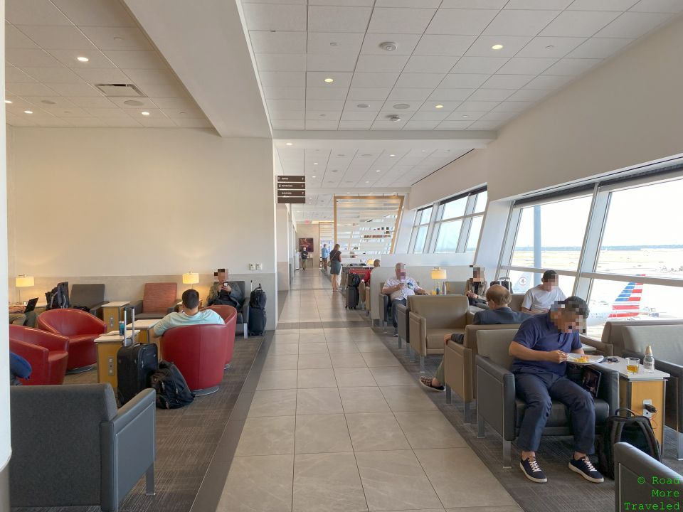 American Flagship Lounge DFW central seating area