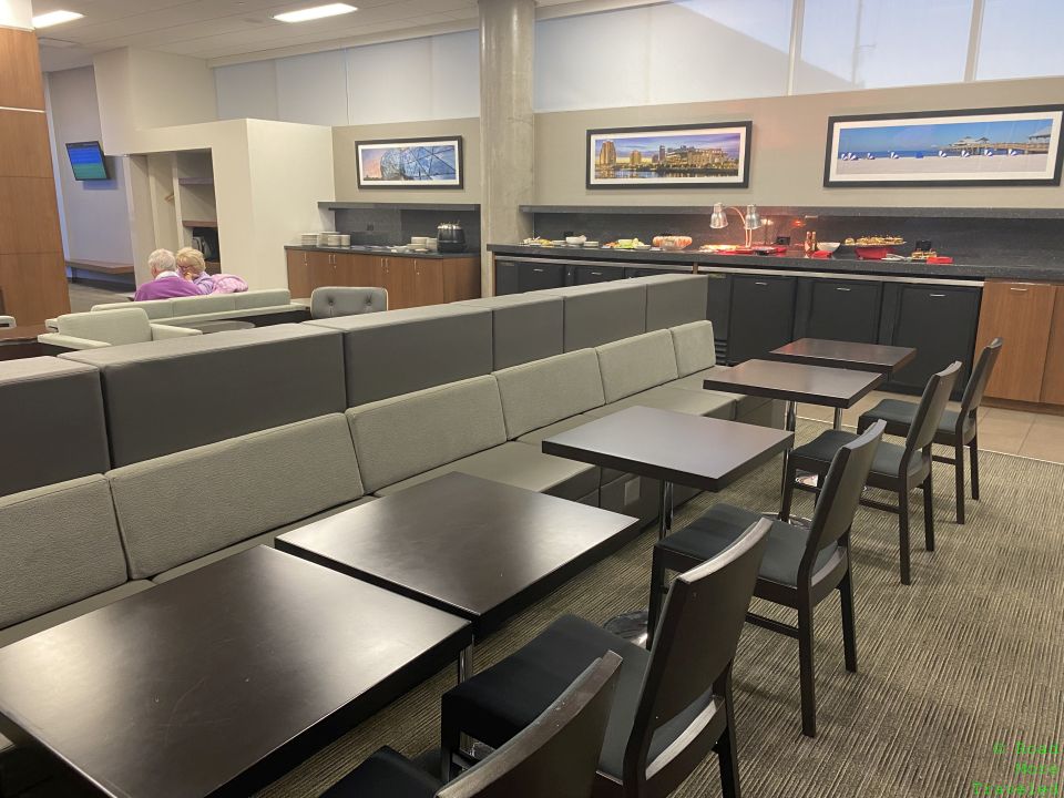International Club Lounge Tampa dining area