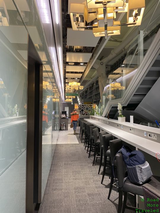 LHR T5 Club Aspire Lounge - communal work tables