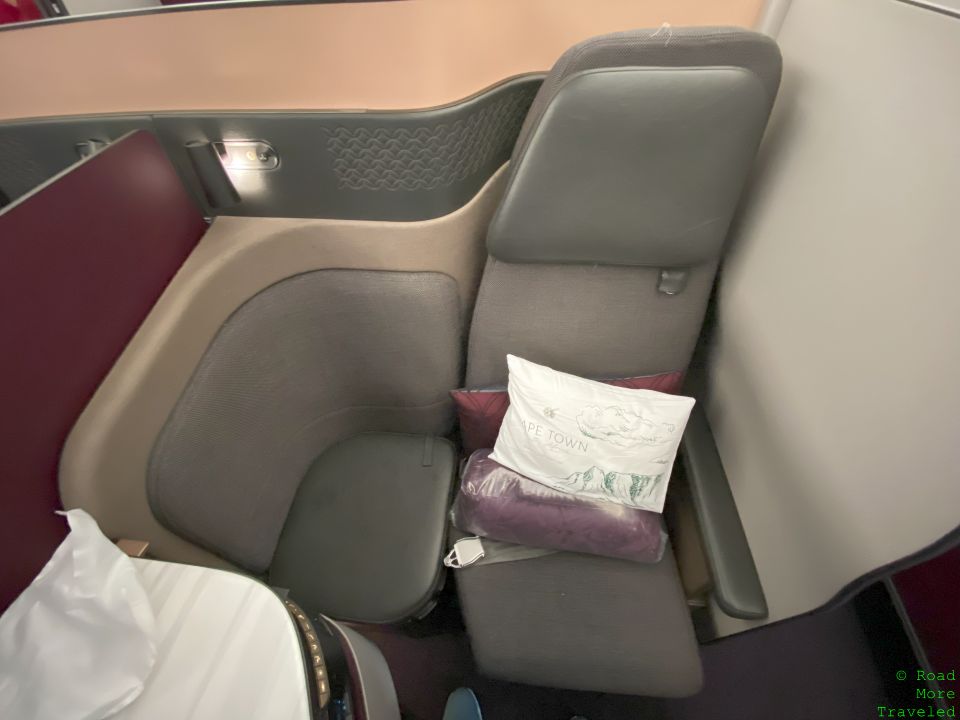 Qatar Airways A350-1000 QSuites Business Class - Business Class seat
