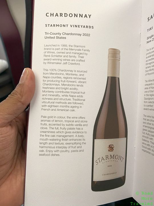 Qatar Airways A350-1000 QSuites Business Class - white wine
