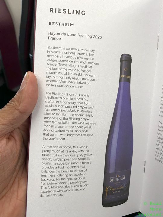 QR Business Class riesling