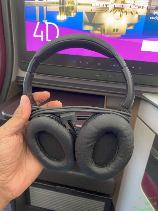 QR QSuites headphones