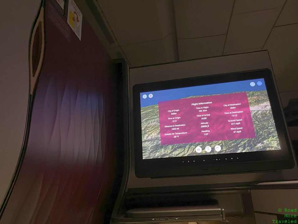 Qatar Airways A350-1000 QSuites Business Class IFE screen