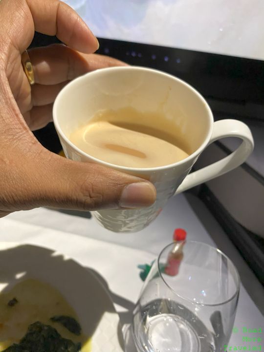 QR Business Class karak chai