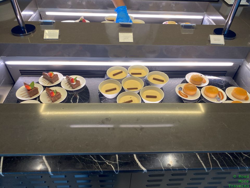 QR Al Mourjan Garden Lounge desserts