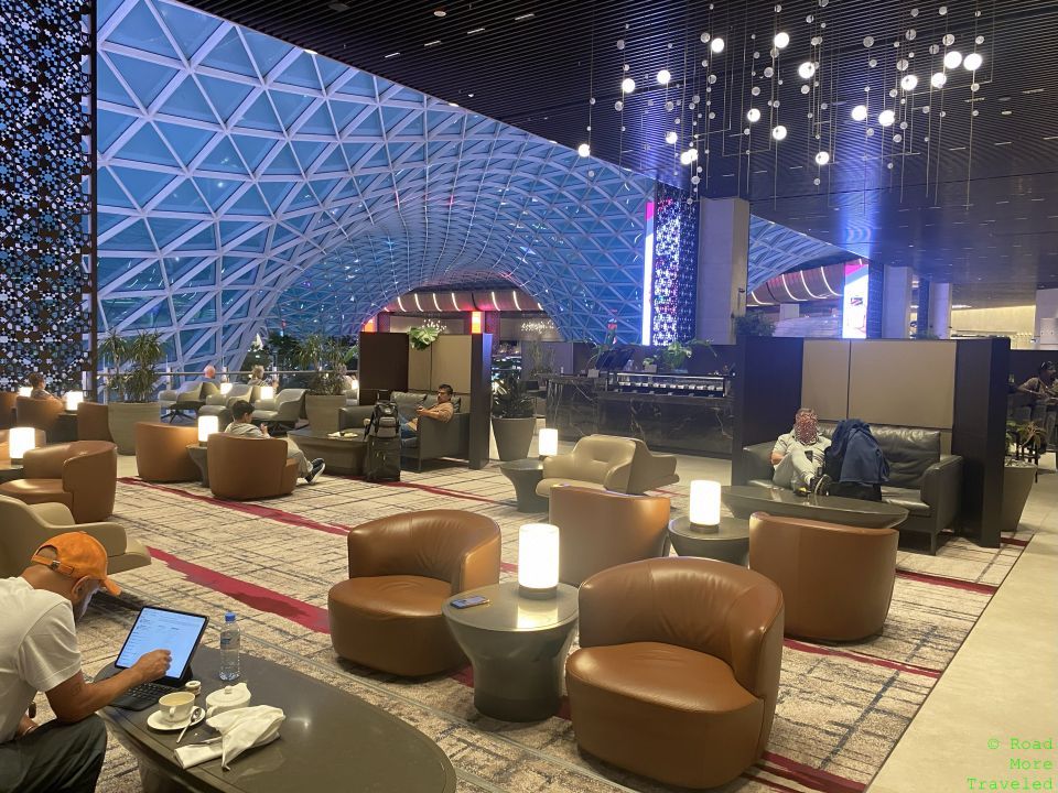 QR Al Mourjan Garden Lounge terminal view