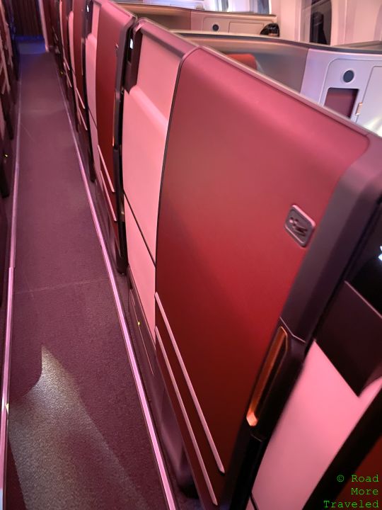 QR B787-9 Adient Ascent suites closed