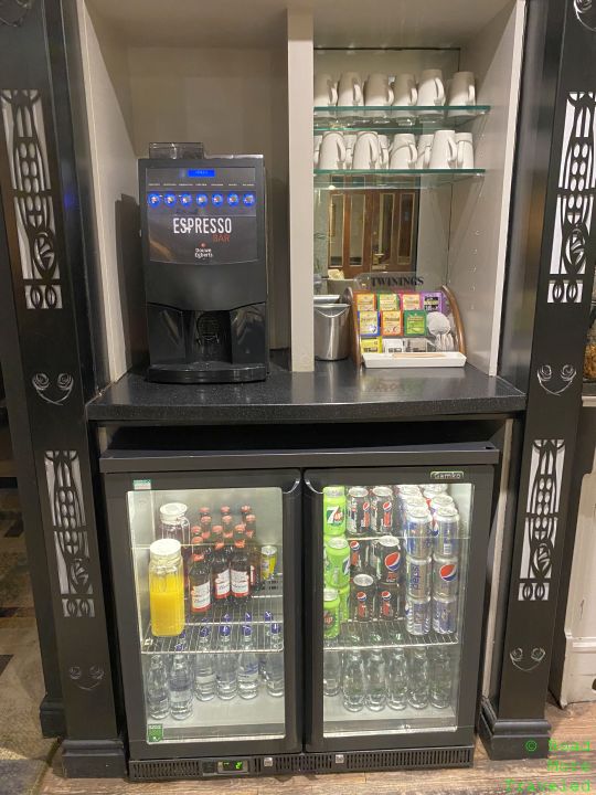 Carlton George Hotel Glasgow soft drinks and coffee