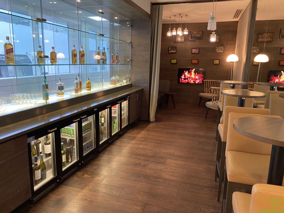 British Airways Lounge Glasgow whisky bar