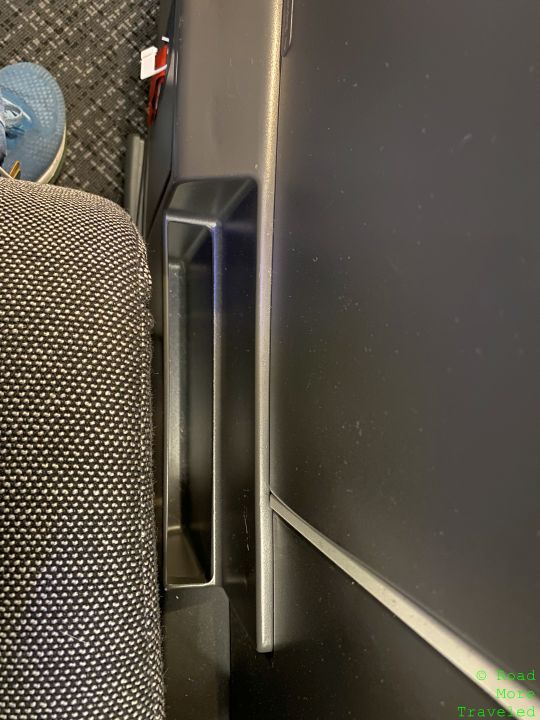 American A321XLR Business Class laptop storage