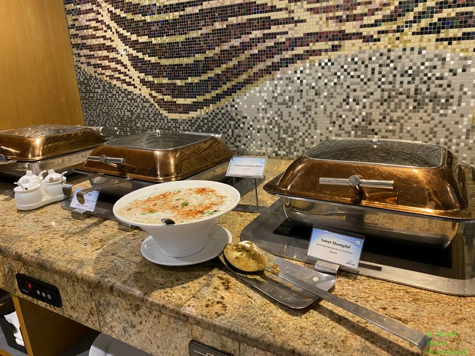 MAA T2 Travel Club Lounge veg curry and curd rice