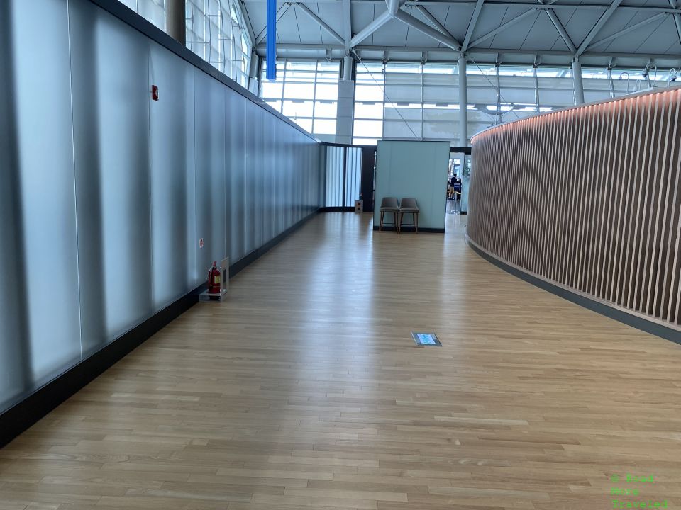 OZ premium check-in area at ICN