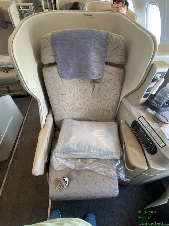 OZ Business Class seat