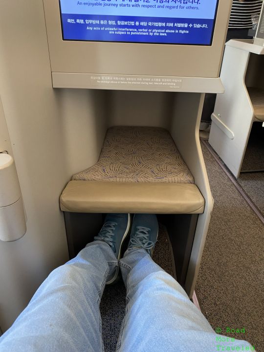 OZ A380 Business Class footwell